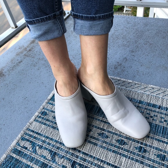 Classic grey leather Mules - Picture 7 of 9
